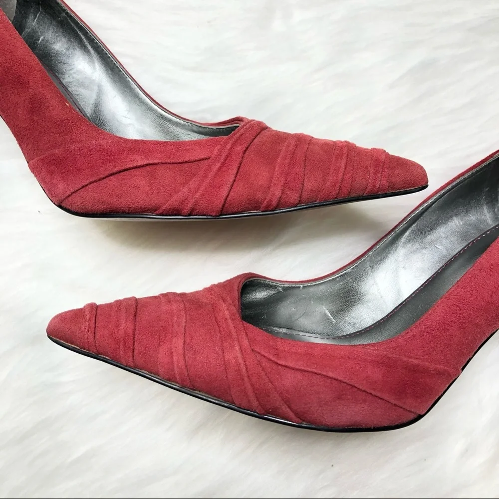 MARC FISHER Suede Leather Pumps Pleated Heels Stiletto Red Slip On Size 8M